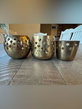 Vintage Brass Tea Light Candle Holders - Set of 3